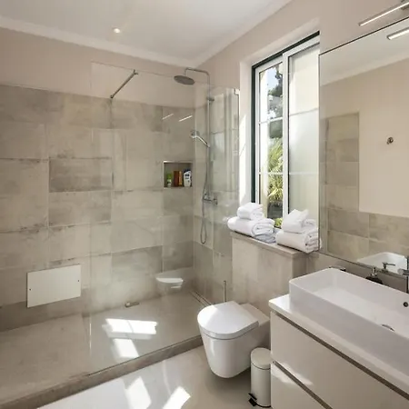 Villa Sleeps 6 With Pool Air Con And Wifi Quinta do Lago